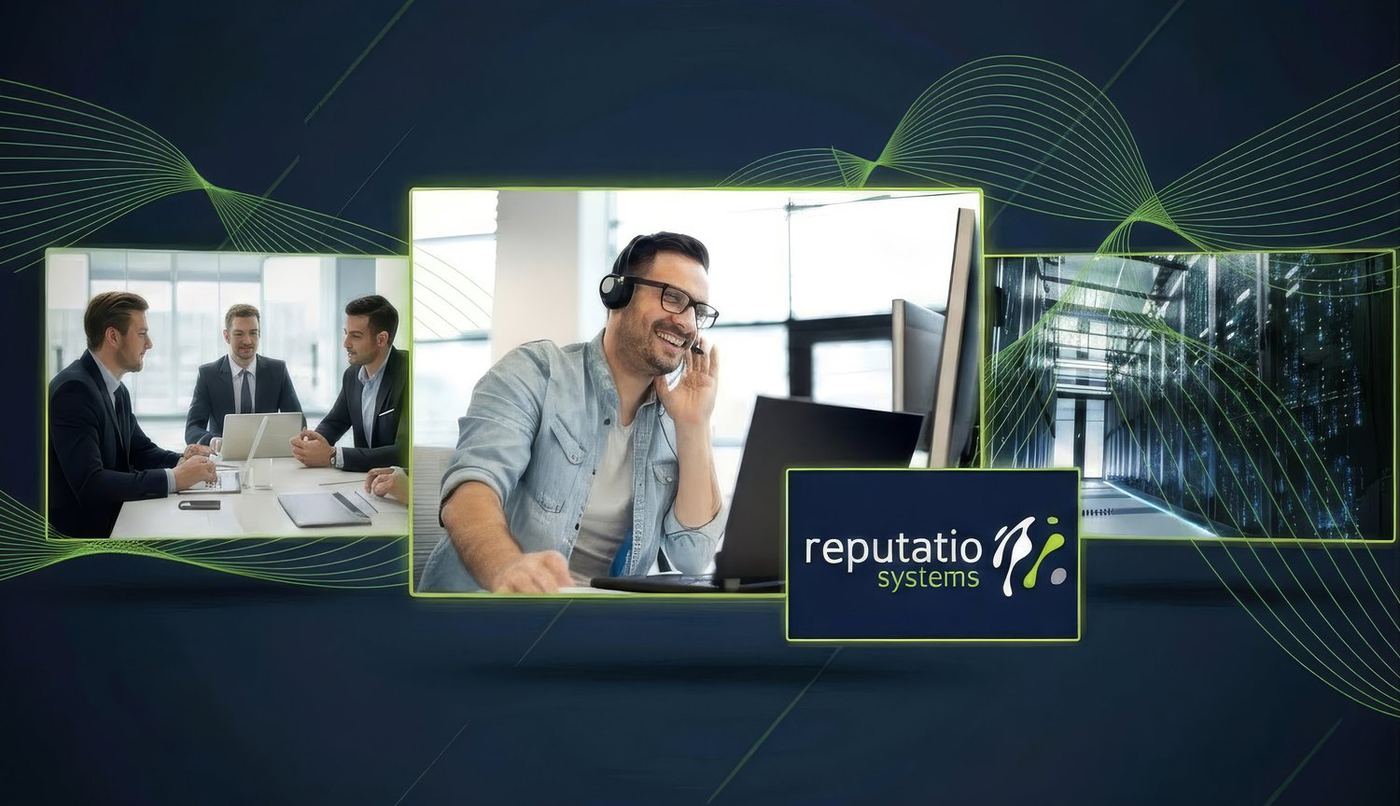 Ein Arbeitsplatz mit dem Call Manager auf dem Bildschirm